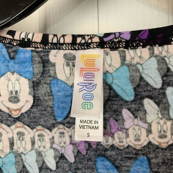 Lularoe Minnie Mouse Print Tee - Picture 2 of 4